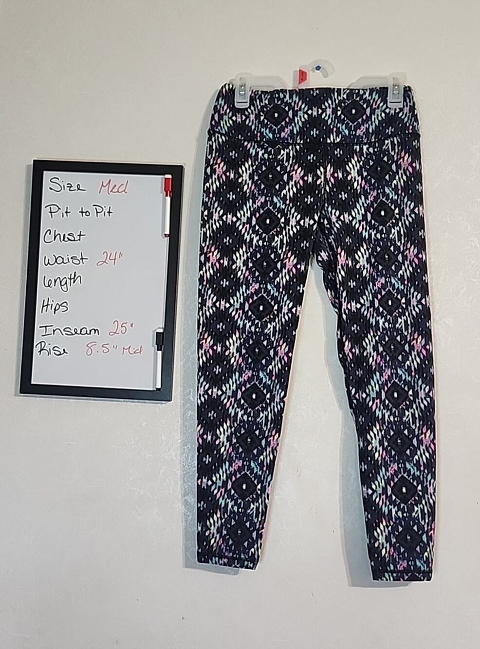 Victoria's Secret VSX Sport Knockout Tight sz Medium Multicolor